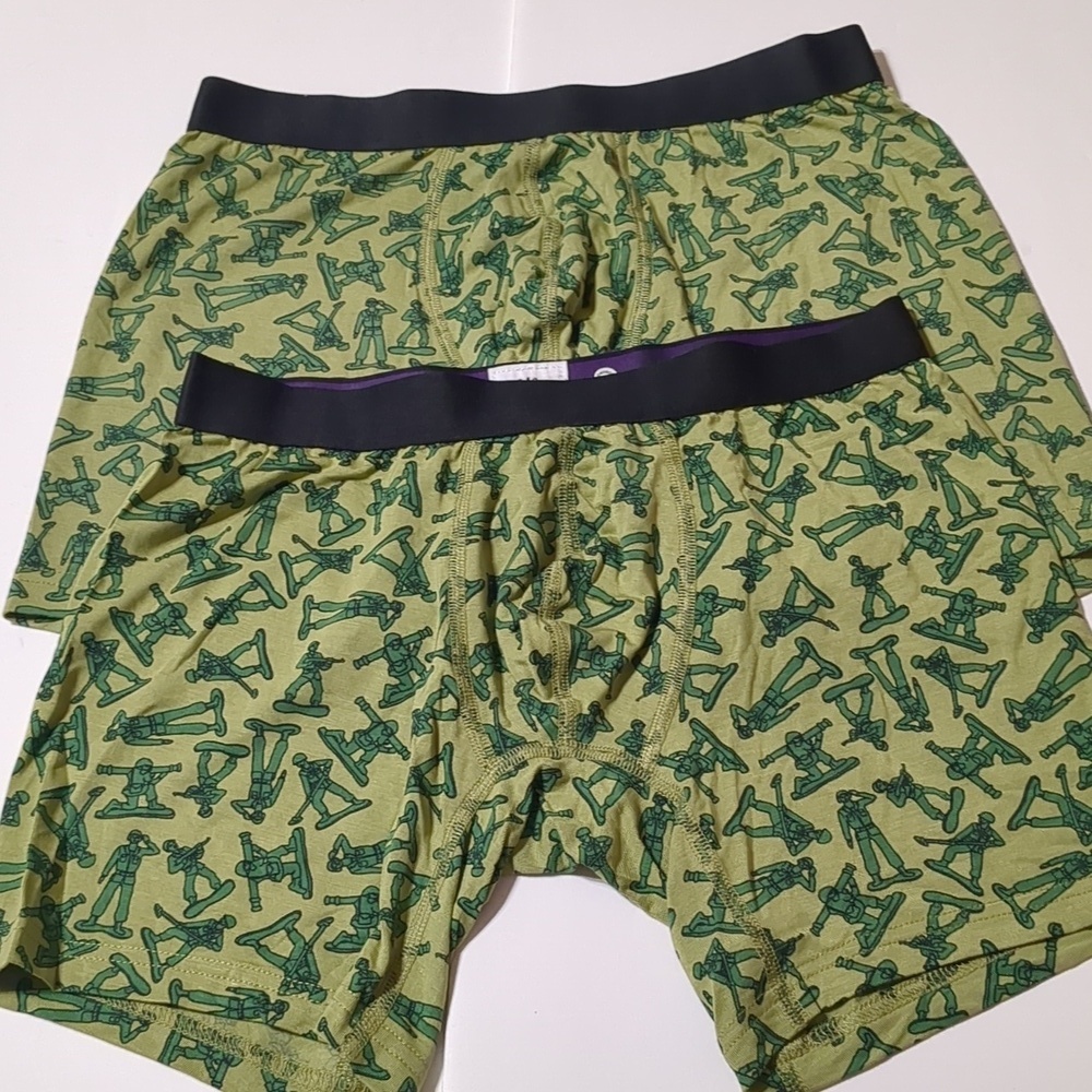 MeUndies NEW  2 pairs of Boxers Brief  Men's size Medium